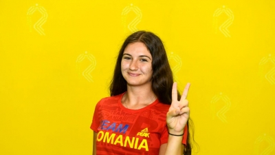 Mădălina Amăistroaie, elevă în clasa a 12-a, reprezintă România la Jocurile Olimpice, la tir cu arcul! Totul a început în joacă, dar după 6 ani s-a transformat într-o surpriză frumoasă a delegației tricolore