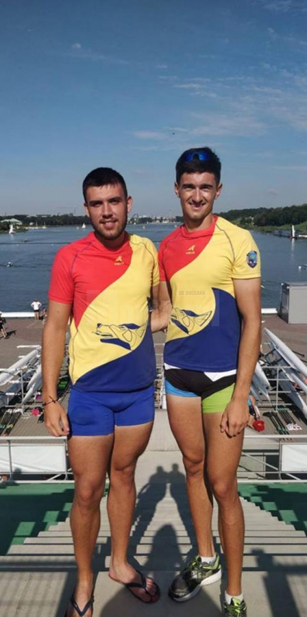 Cosmin Pascari şi Alexandru Ciob&acirc;că, de la CSM Suceava, şi alţi 18 canotori din judeţ luptă pentru medalii la mondialele de tineret