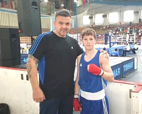 Pugilistul sucevean Cristi Măzăreanu a devenit vicecampion european de juniori